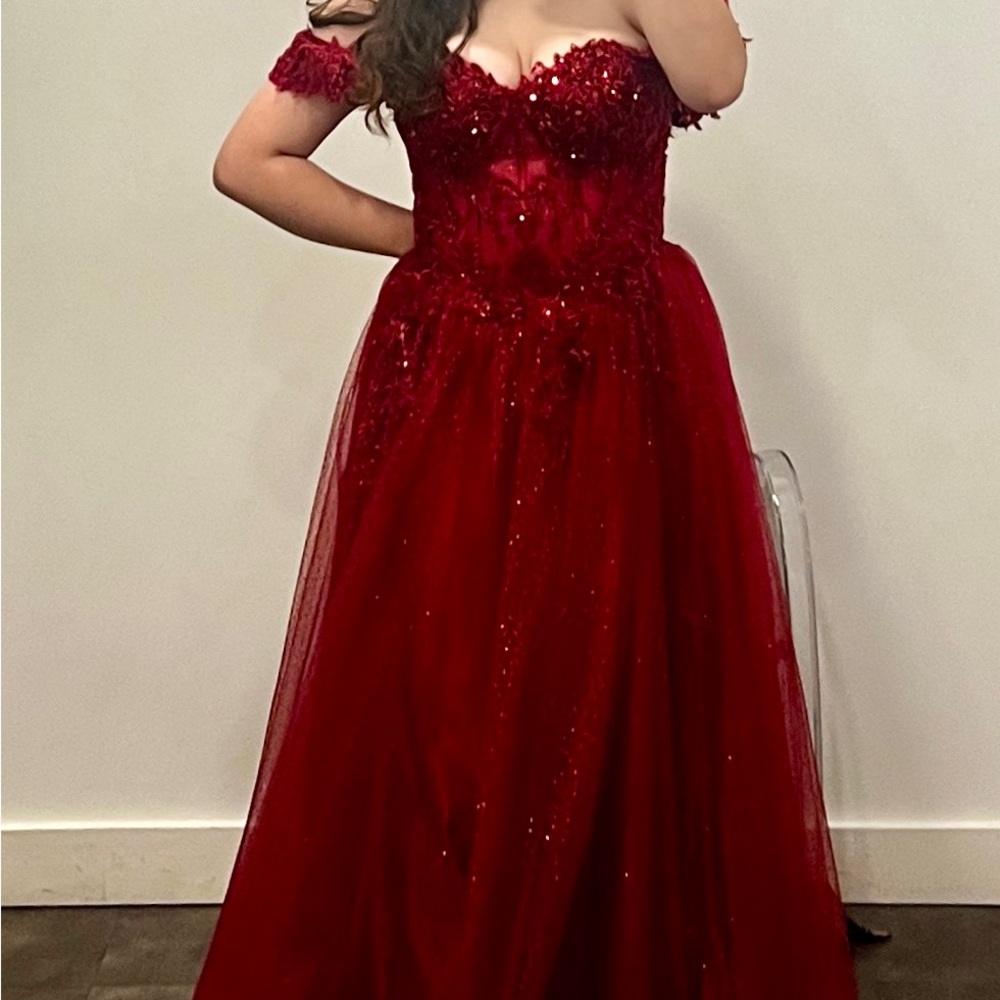 prom/evening/wedding dress